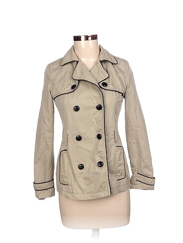 Mango Trenchcoat %70 İndirimli.
