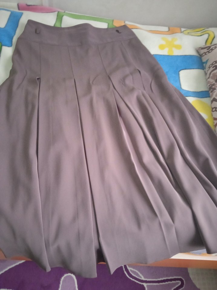 Bej Renkli Pilili Midi Kadın Etek - Görsel 4