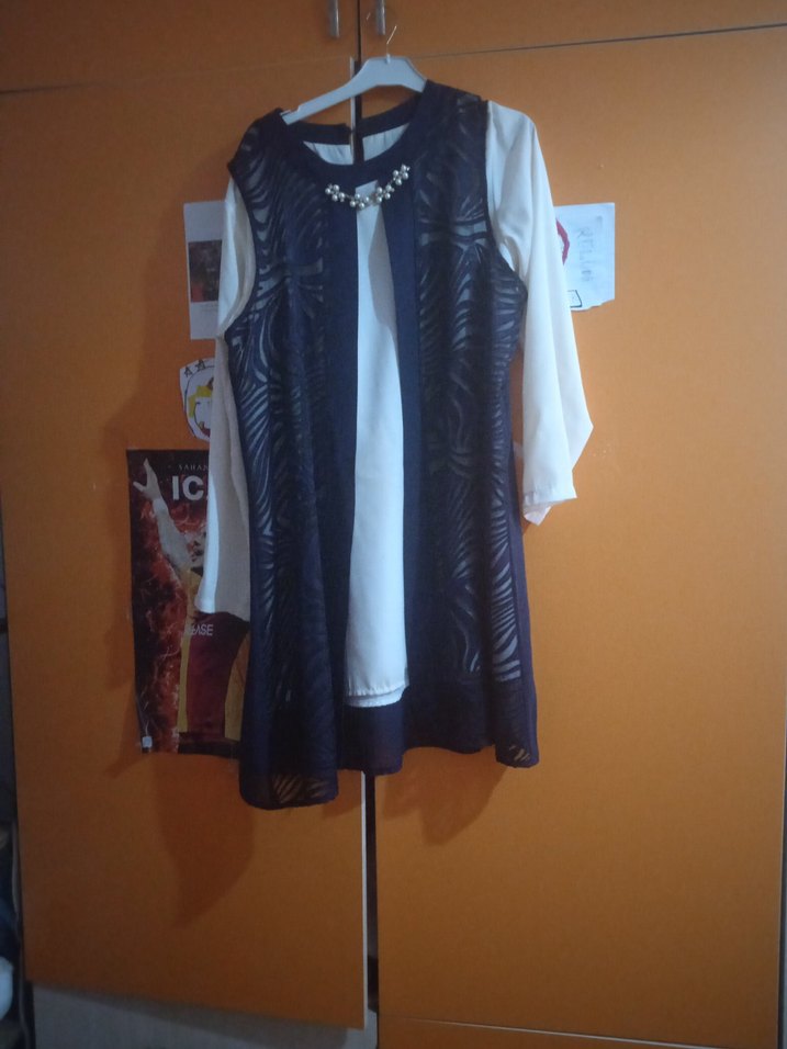 Zincir Detaylı V Yaka Uzun Abiye tunik - Görsel 3