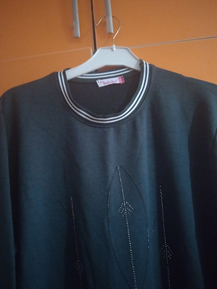 Uzun Siyah Nakışlı Kadın tunik - Görsel 2