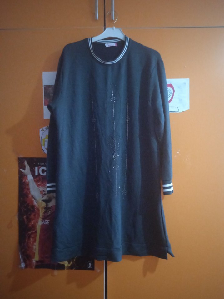 Uzun Siyah Nakışlı Kadın tunik - Görsel 4