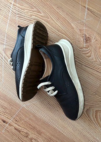 Siyah Bağcıklı Kadın Sneakers - Görsel 3