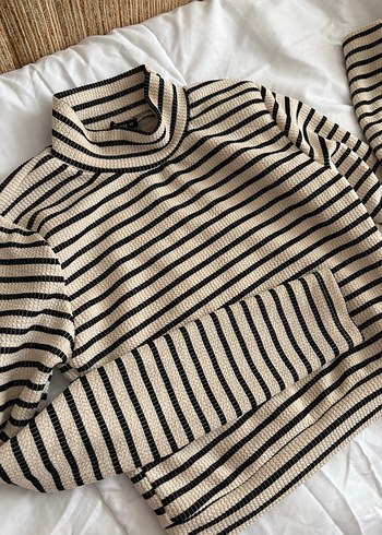 Bej Gri Çizgili Boğazlı Kadın bluz - Görsel 2