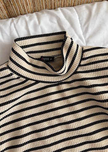 Bej Gri Çizgili Boğazlı Kadın bluz - Görsel 3