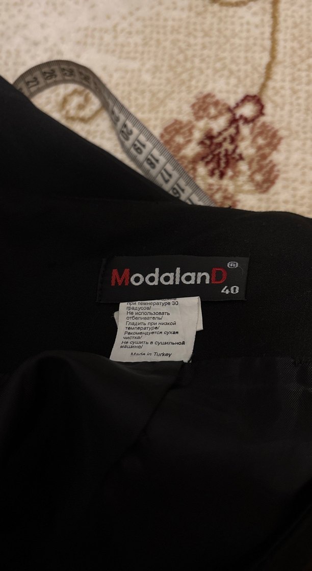 Düz Siyah Midi Kalem Etek - Görsel 4