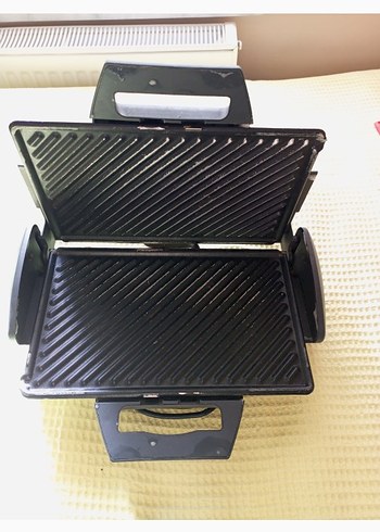 Gri Sandviç ve Tost Makinesi Aksu marka - Görsel 2