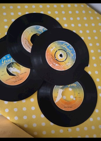 Grafson 45'lik Plaklar - Seninle Bir Sonbahar Zeki Müren - Görsel 3