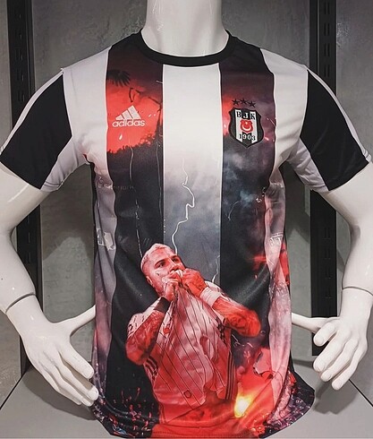 Beşiktaş Q7 forma