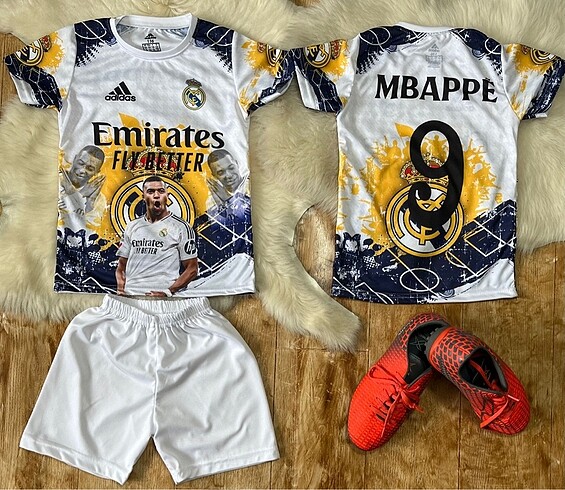 Mbappe Resimli Forma