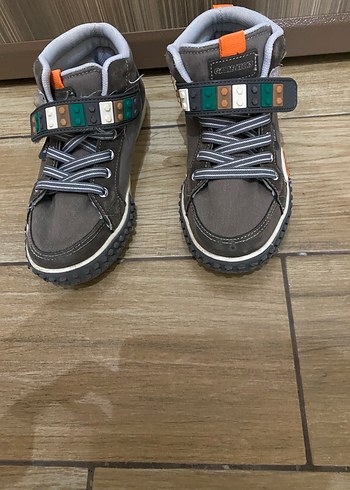 Gri Bağcıklı Erkek Çocuk Botu - Görsel 4