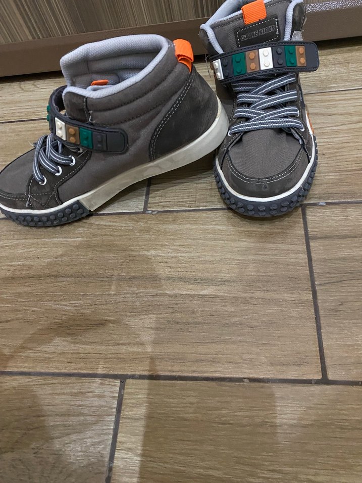 Gri Bağcıklı Erkek Çocuk Botu - Görsel 2