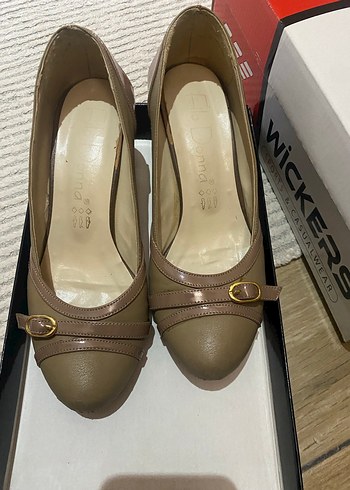 Parlak Siyah Rugan Stiletto Topuklu Kadın Ayakkabı - Görsel 4