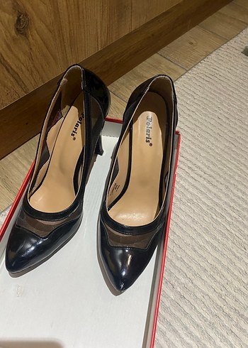 Parlak Siyah Rugan Stiletto Topuklu Kadın Ayakkabı - Görsel 2