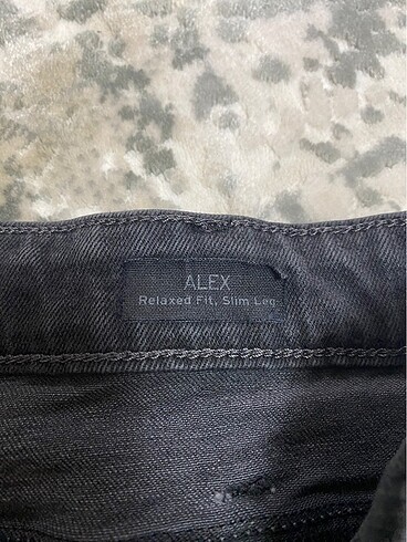 40 Beden Mavi-Siyah Erkek Denim Pantolon