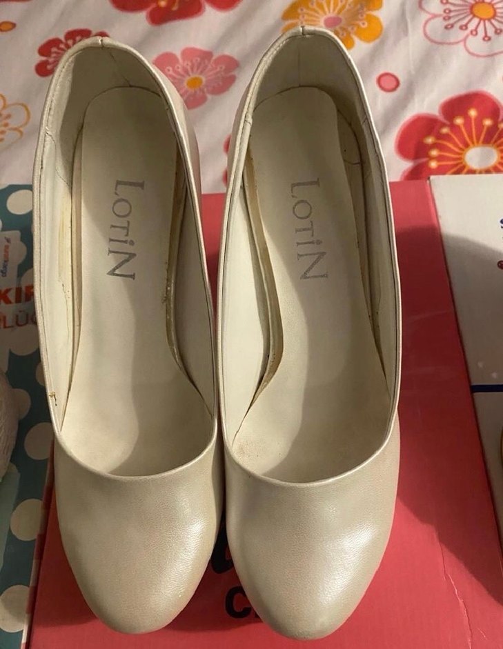 Özel günleriniz için 1kez kullanılmış kalitelimarka ayakkabılar - Görsel 5