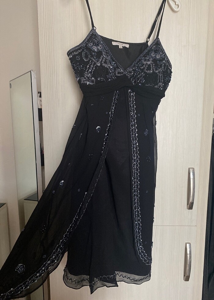 Orjinal el işlemeli sarar marka gece elbisesi - Görsel 2