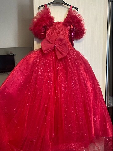 Çocuk tarlatanlı gelinlik abiye - Görsel 2