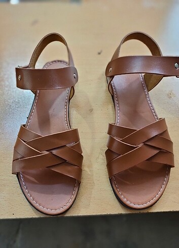 Cırtlı model kadın sandalet kendi imalatımız 