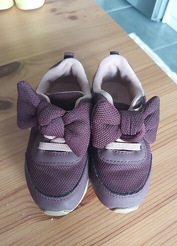 22 Beden bordo Renk HM spor ayakkabi