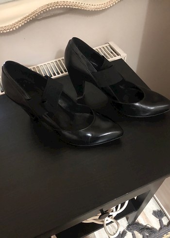 Siyah Tokalı İnce Topuklu Kadın Ayakkabı - Görsel 10