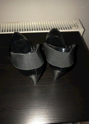 Siyah Tokalı İnce Topuklu Kadın Ayakkabı - Görsel 8