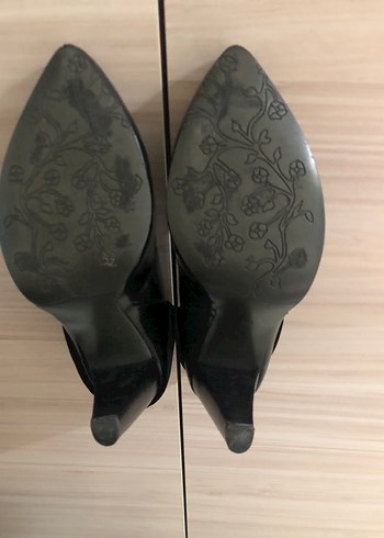 Siyah Tokalı İnce Topuklu Kadın Ayakkabı - Görsel 11