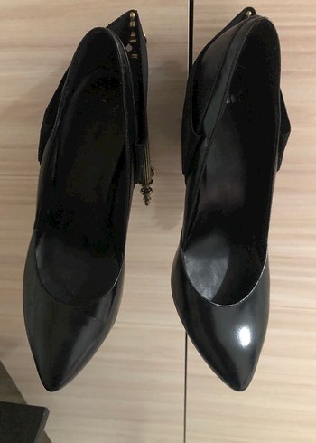 Siyah Tokalı İnce Topuklu Kadın Ayakkabı - Görsel 6