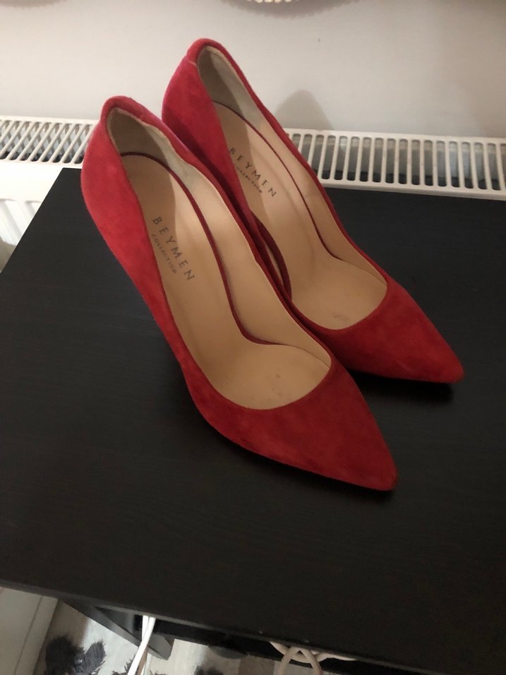 Kırmızı Süet Stiletto Topuklu Kadın Ayakkabı - Görsel 2