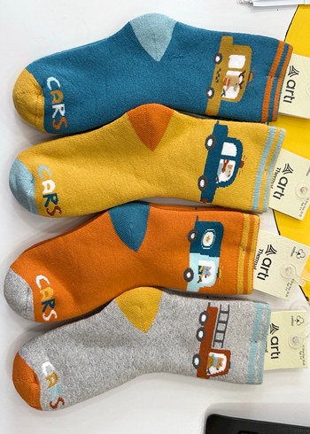 Çocuklar için Çok Renkli Baskılı Çorap - Görsel 4