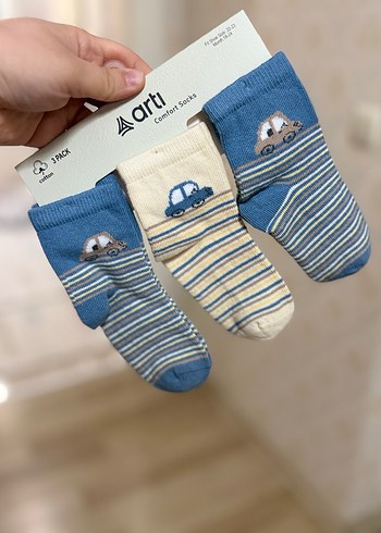 Üçlü Erkek Çocuk Nakışlı Çorap Seti - Görsel 2