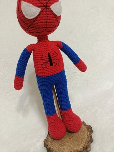  Beden Örümcek adam amigurumi