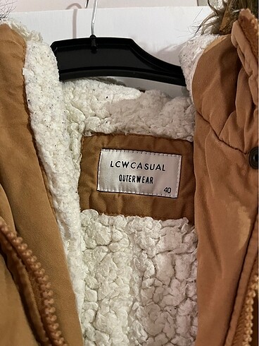 LC Waikiki Hardal Rengi Kaban/Parka - Görsel 3