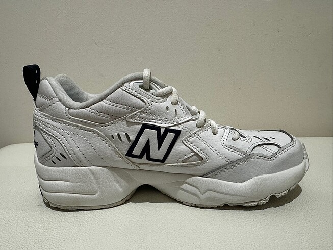 38 Beden New Balance spor ayakkabı 608