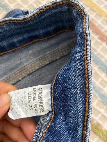 28 Beden mavi Renk 5 düğmeli dar paça jean