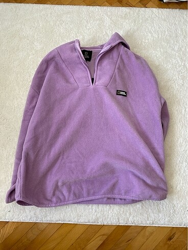 lila polar sweat
