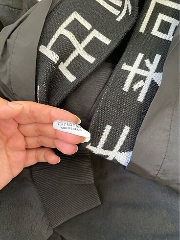 s Beden siyah Renk siyah sweatshirt kapişonlu