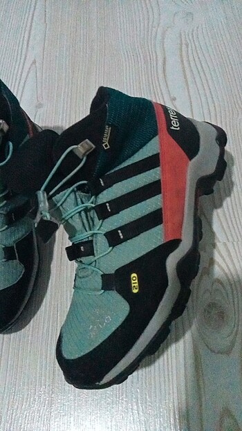 Adidas Adidas bot