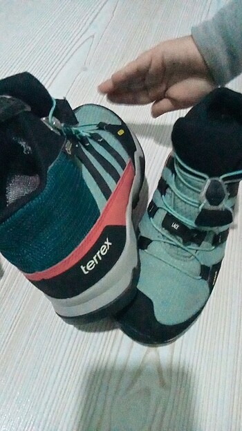 31 Beden siyah Renk Adidas bot