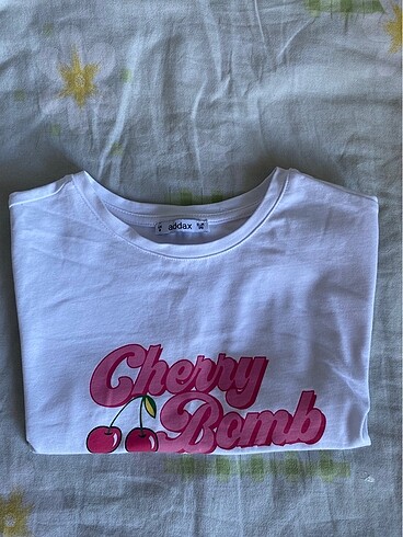 s Beden Addax crop tshirt
