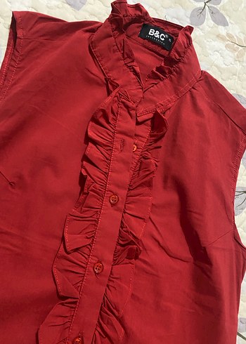 Kırmızı Fırfırlı Kolsuz Kadın Gömlek - Görsel 4