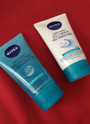 Nivea yazısına kadar dolu diğeri hiç KULLANILMADI 