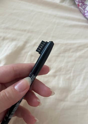  Beden Renk Flormar Siyah Göz Kalemi ve Kaş Fırçası 404