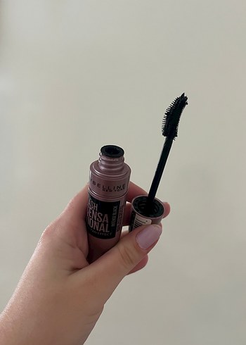 Lash Sensational yelpaze siyah maskara - Görsel 3