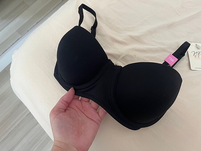 s Beden Sırt Dekolteli Şeffaf Sırt Askılı Sütyen miniso 75/B