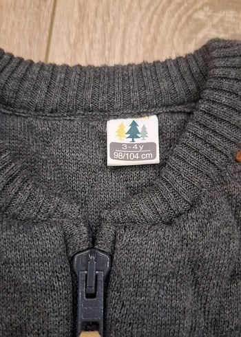 LC Waikiki Lc Waikiki Erkek Çocuk Gri V Yaka Triko Yelek