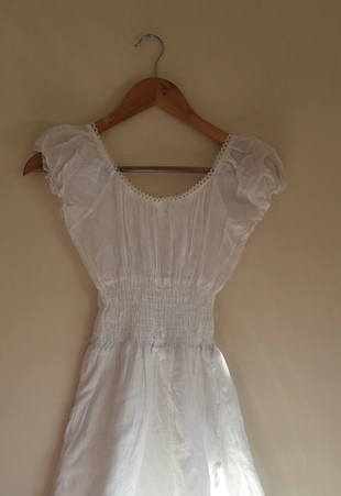 uzun beyaz elbise 
