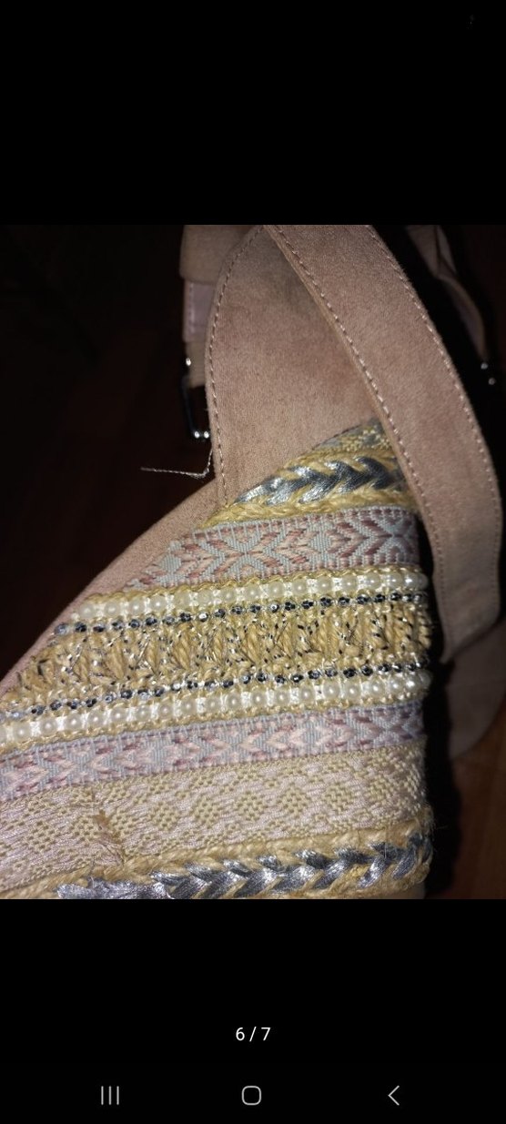 Bej Süet Dolgu Topuklu Kadın Sandalet - Görsel 5