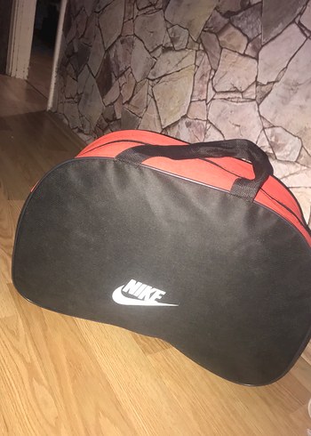 Nike Fermuarlı  Spor Çantası(Renkleri mevcuttur) - Görsel 6