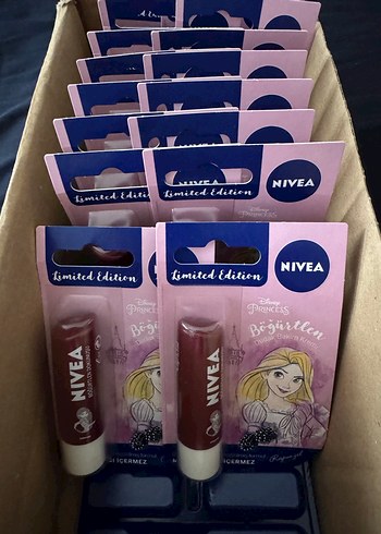 ALANA KÂĞIT YÜZ MASKESİ HEDİYE - Görsel 2