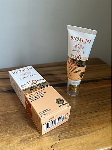 Bioxcin Spf50+ Çok yüksek korumalı güneş kremi -renkli